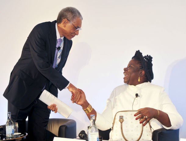 Luisa_Dias_Diogo_Prime_Minister_of_Mozambique_greeting_Adao_Rocha_Senior_Councelor_of_the_Prime_Minister_of_Cabo_Verde_at_the_Horasis_Global_China_Business_Meeting_2009