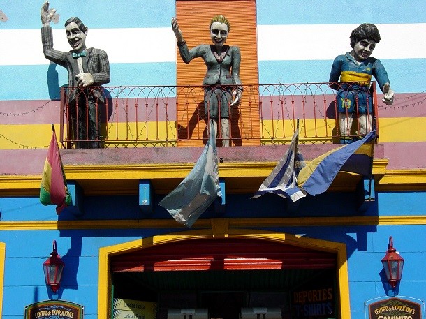 Statutes_of_Gardel_-_Peron_-_Maradona_in_La_Boca_-_Buenos_Aires_-_Argentina