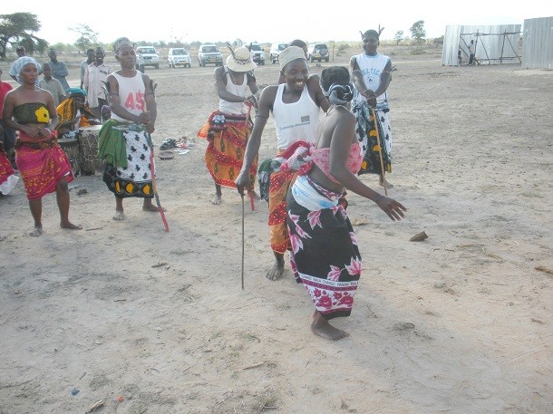 The_native_African_dance_at_Dakawa,Morogoro,Tanzania