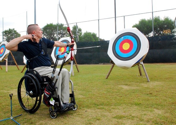 man-in-wheelchair-shooting-archery