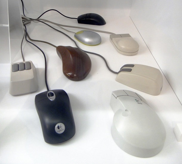 Assorted_computer_mice