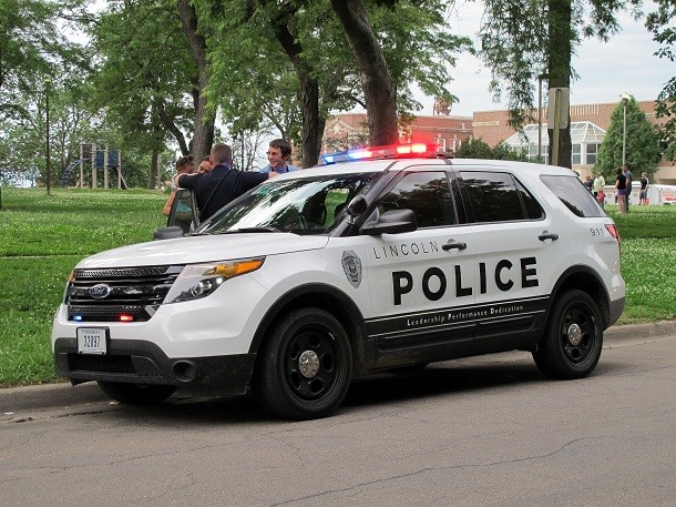 Lincoln_Police_SUV_(1),_Lincoln_Police_Department,_Lincoln,_Nebraska,_USA