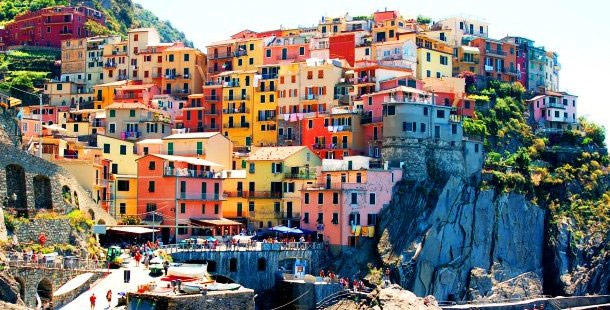 25 World´s Most Colorful Cities To Brighten Up Your Day