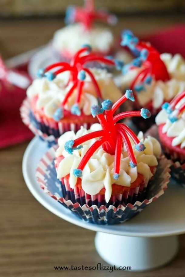 firecracker cupcakes