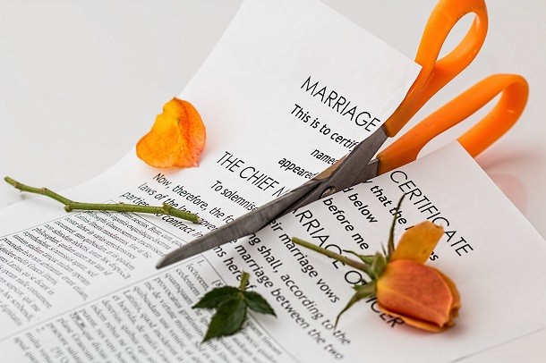 divorce-separation-marriage-breakup-split
