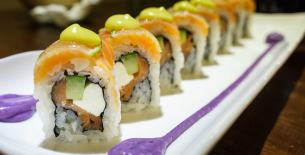 A row of sushi rolls