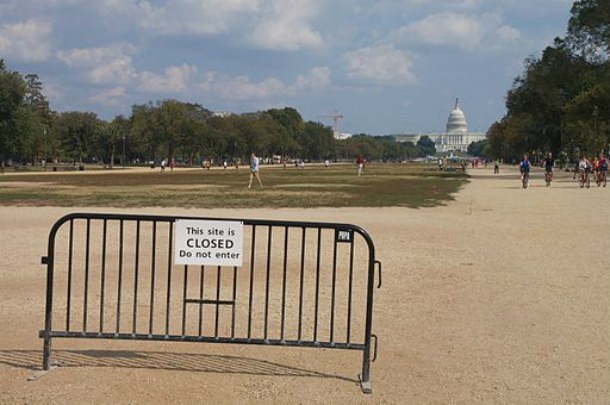 National_Mall_During_Government_Shutdown_2013