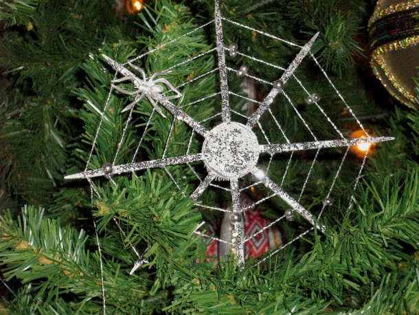 christmas_spider_ornaments_ukraine