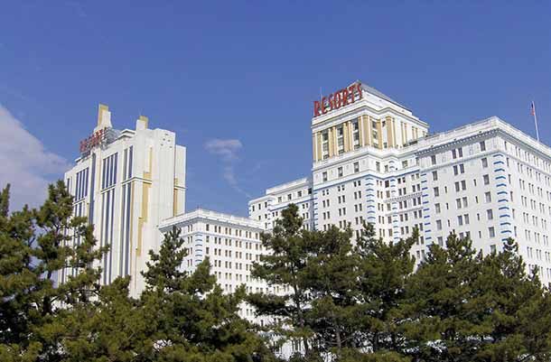 Resorts_Atlantic_City_-_Hotel_TowersA