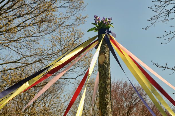 may day pole