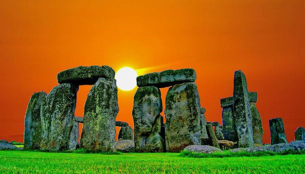 stonehenge sunset