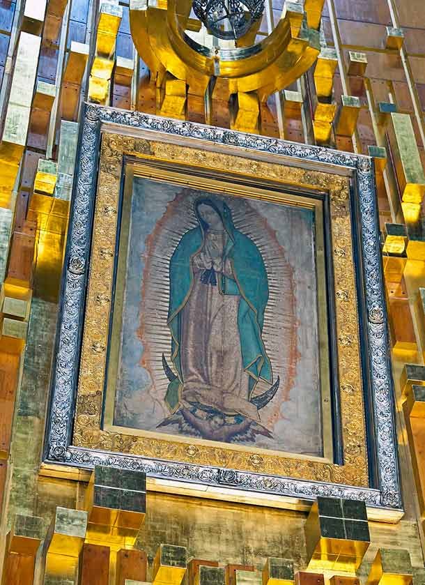 Image_of_the_Virgin_Mary_at_the_new_Basilica_of_Our_Lady_of_Guadalupe,_Mexico_City