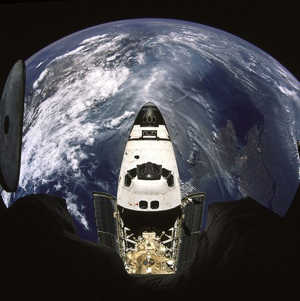 shuttle earth 2