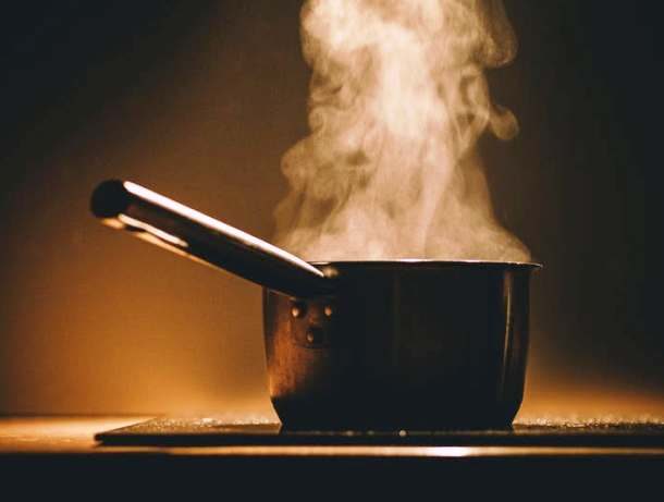boiling pot