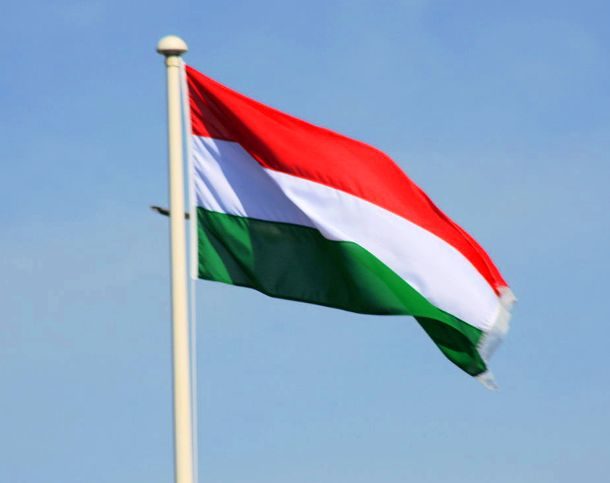 flag ofHungary