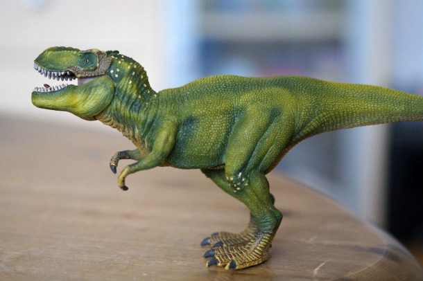 toy-dinosaur-model
