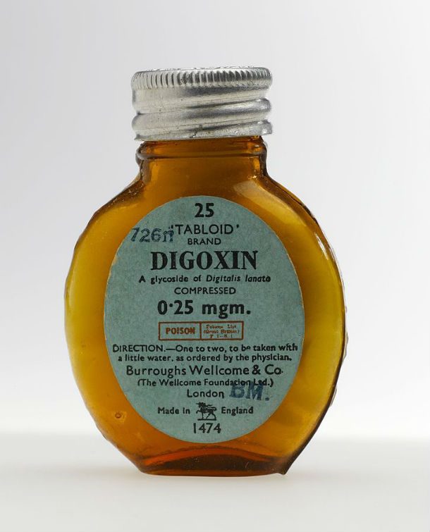 Bottle_of_digoxin_tablets_'Tabloid'_brand_London_England_Wellcome_L0058212