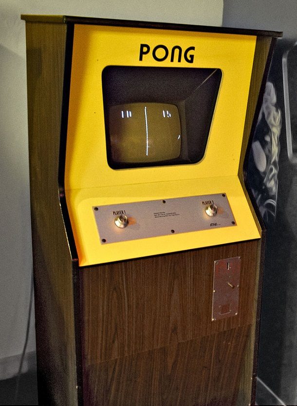 Pong Arcade cabinet