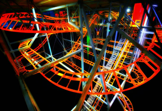 Roller-coaster-at-night