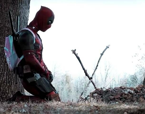Deadpool Shows Wolverine the End of Logan